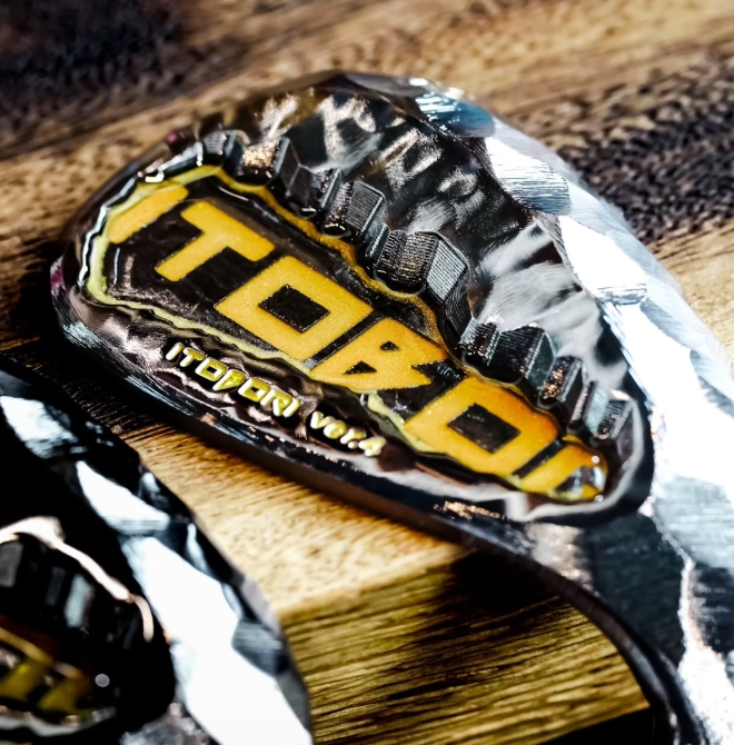 Screenshot_26-4-2025_1557_www.instagram.com Itobori 2025 ver 4 Wedge Black Chrom Yellow Accent - Image 1